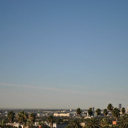 Hollywood Gateway Suite Лос Анджелис Екстериор снимка